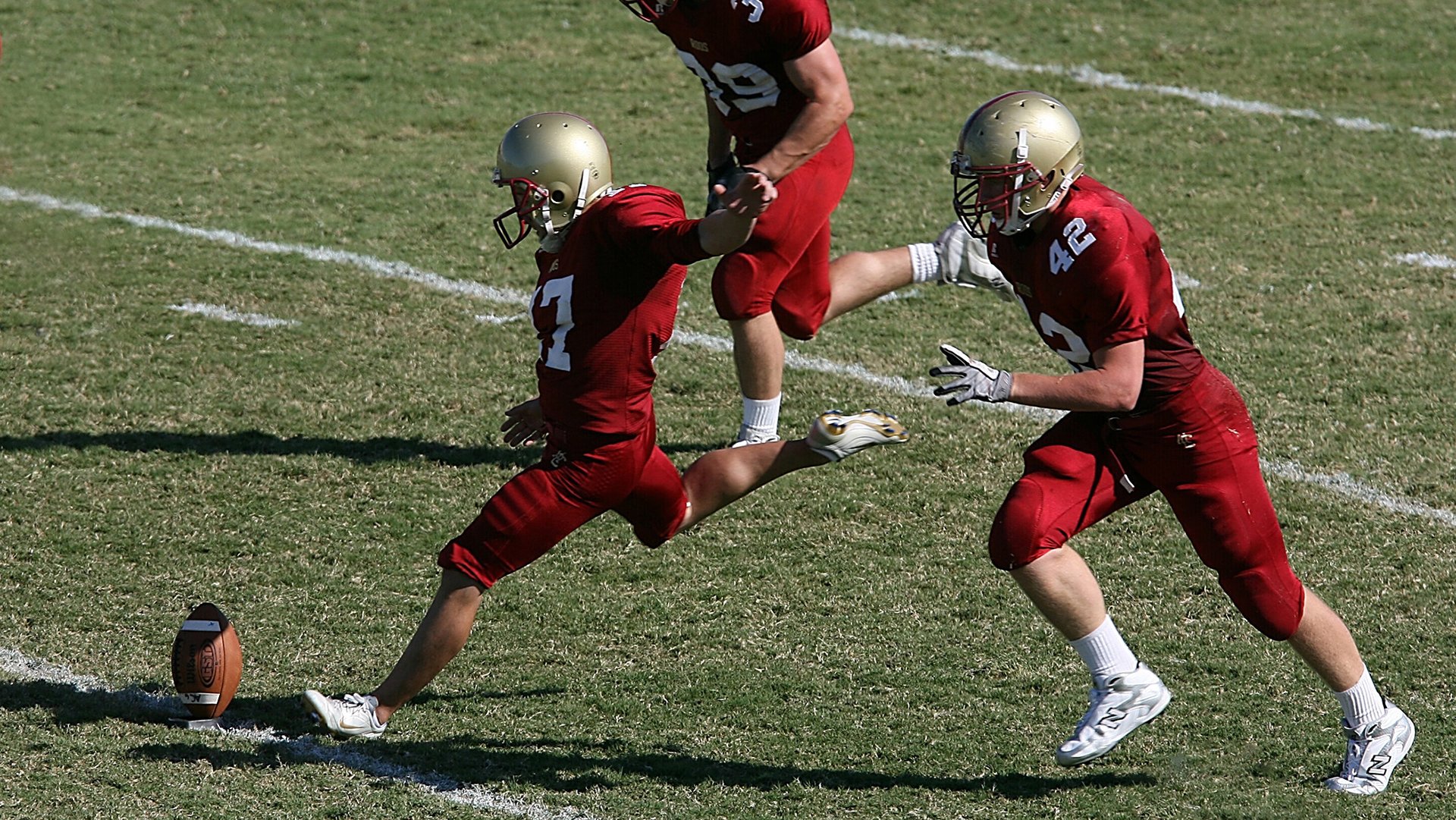 世界大学生运动会代表队名单公布 重点关注田径与游泳夺牌希望，世界大学生运会比赛项目